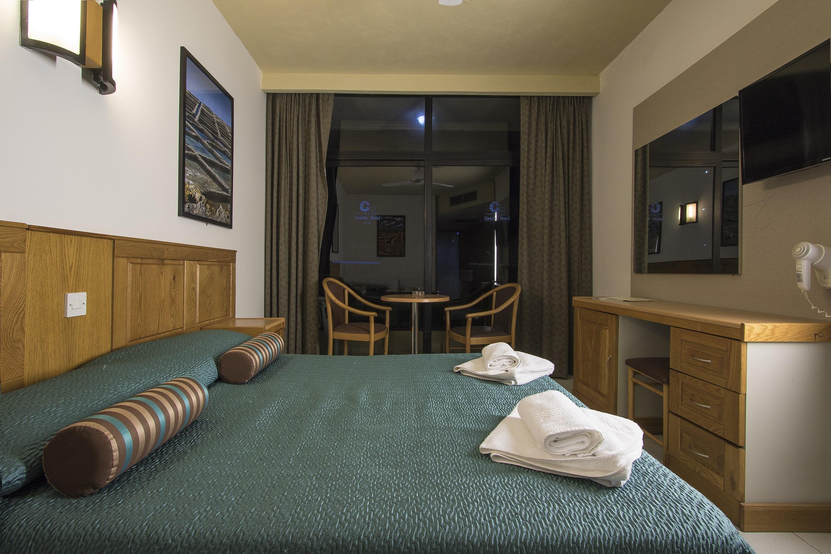 Canifor Hotel St. Paul's Bay Dış mekan fotoğraf