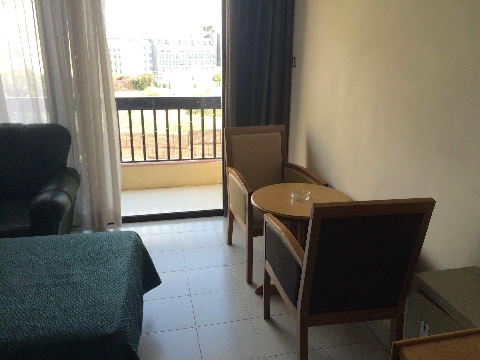 Canifor Hotel St. Paul's Bay Dış mekan fotoğraf